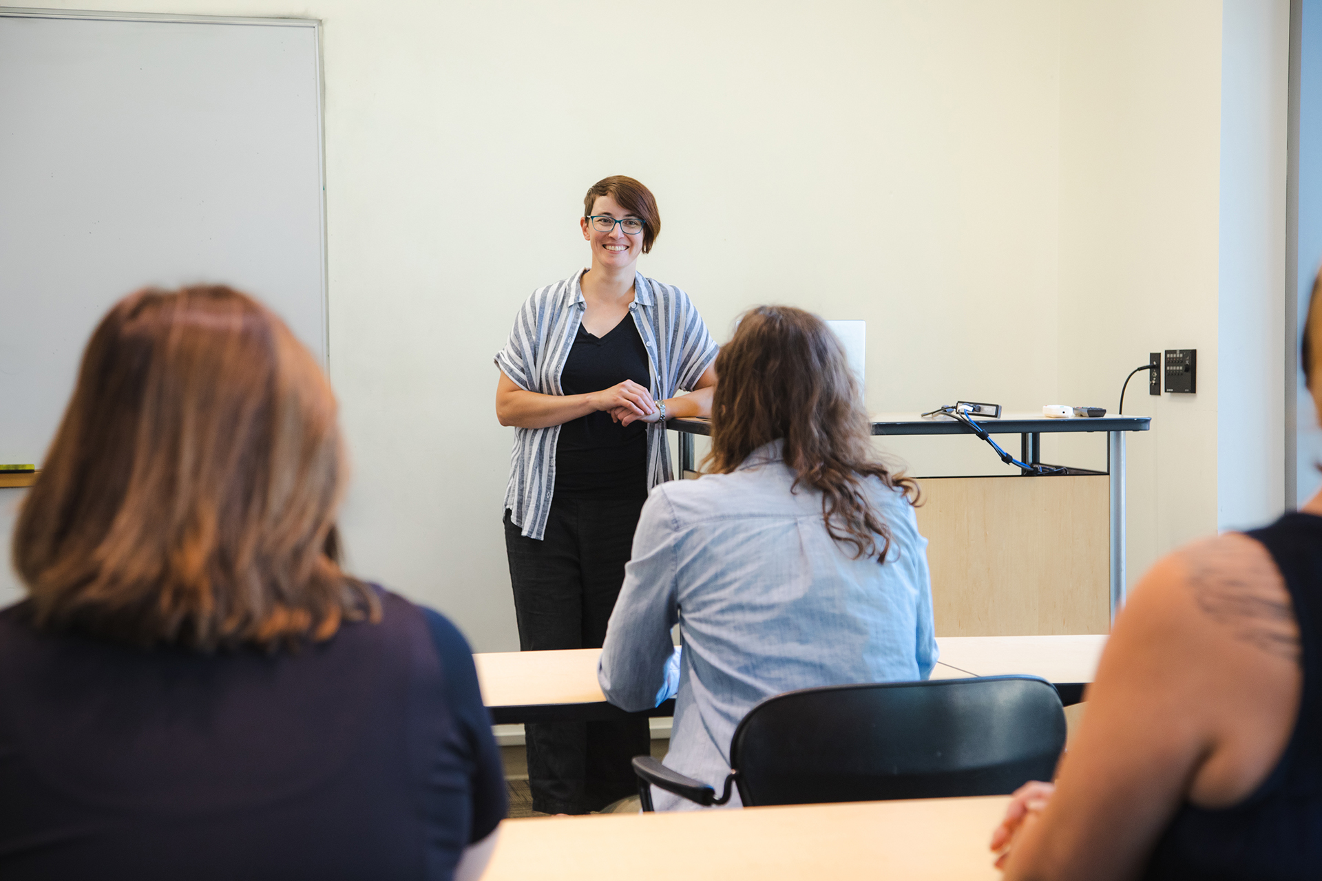 Glencora Borradaile teaching a classroom