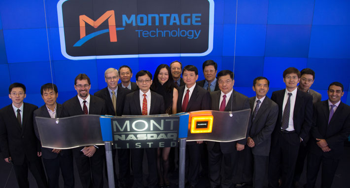 Howard Yang and colleagues at the initial public offering of Montage Technology.