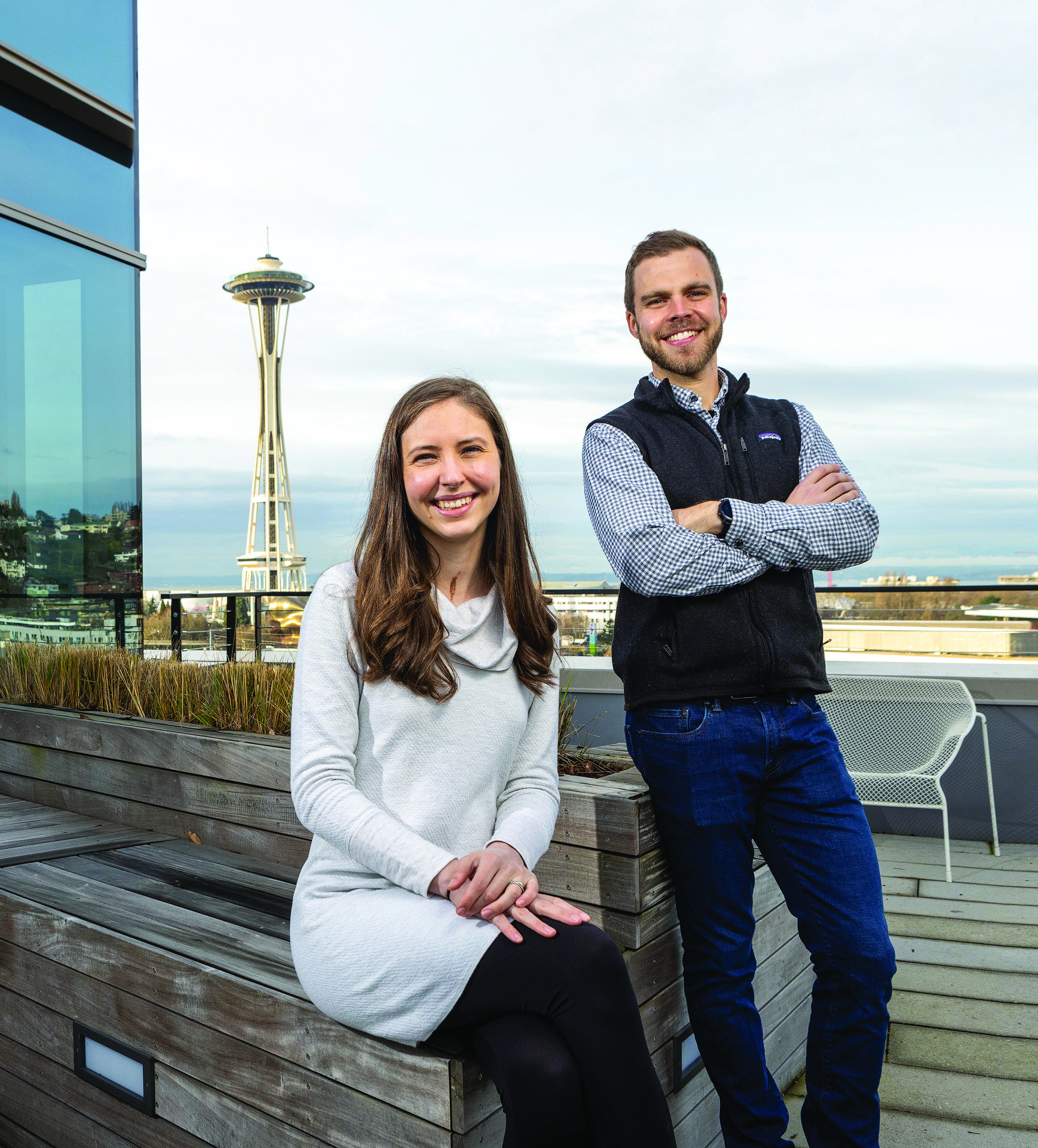 Brynn Olden and Anthony Amsberry, chemical engineering and bioengineering alumni, posing together for a photo.