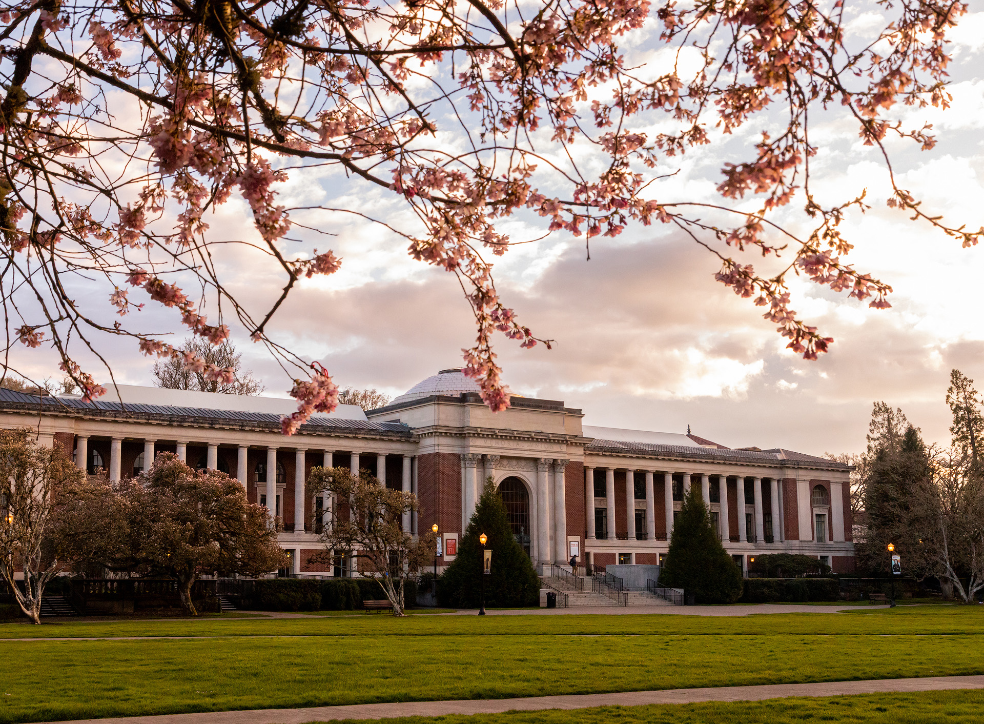 The Memorial Union at Oregon State University.