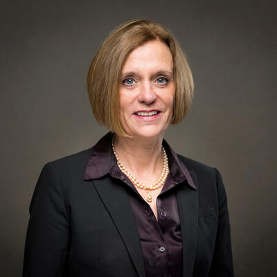 Julie Brandis.