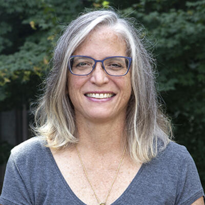 Janet Amador.