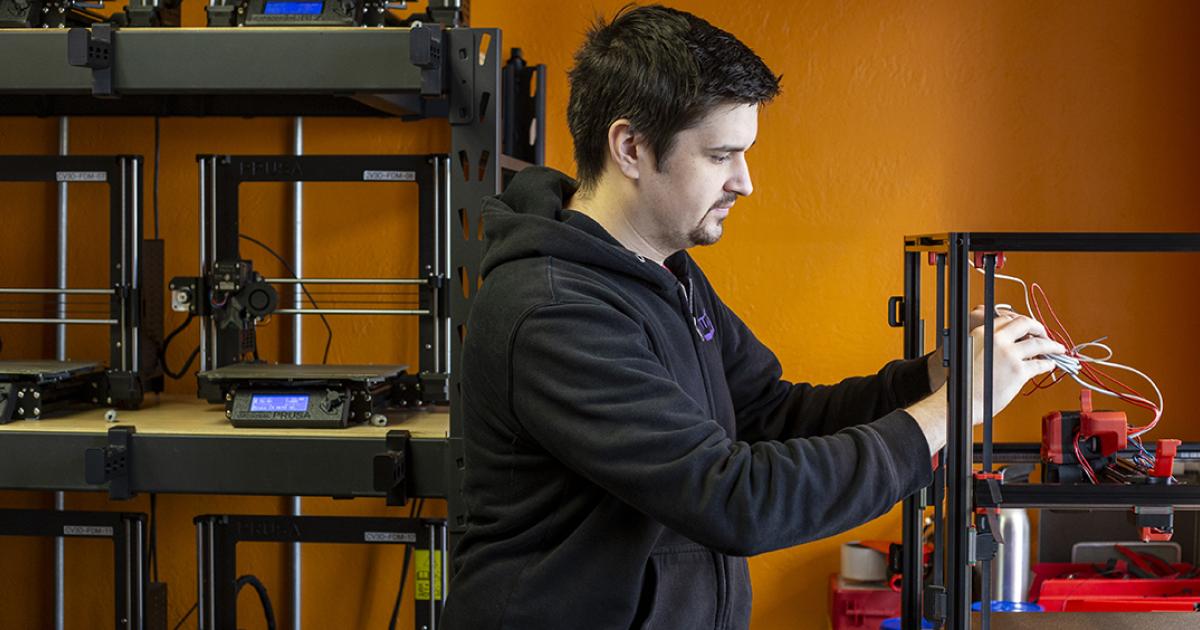 Seeing the future in 3D | College of Engineering | Oregon State University