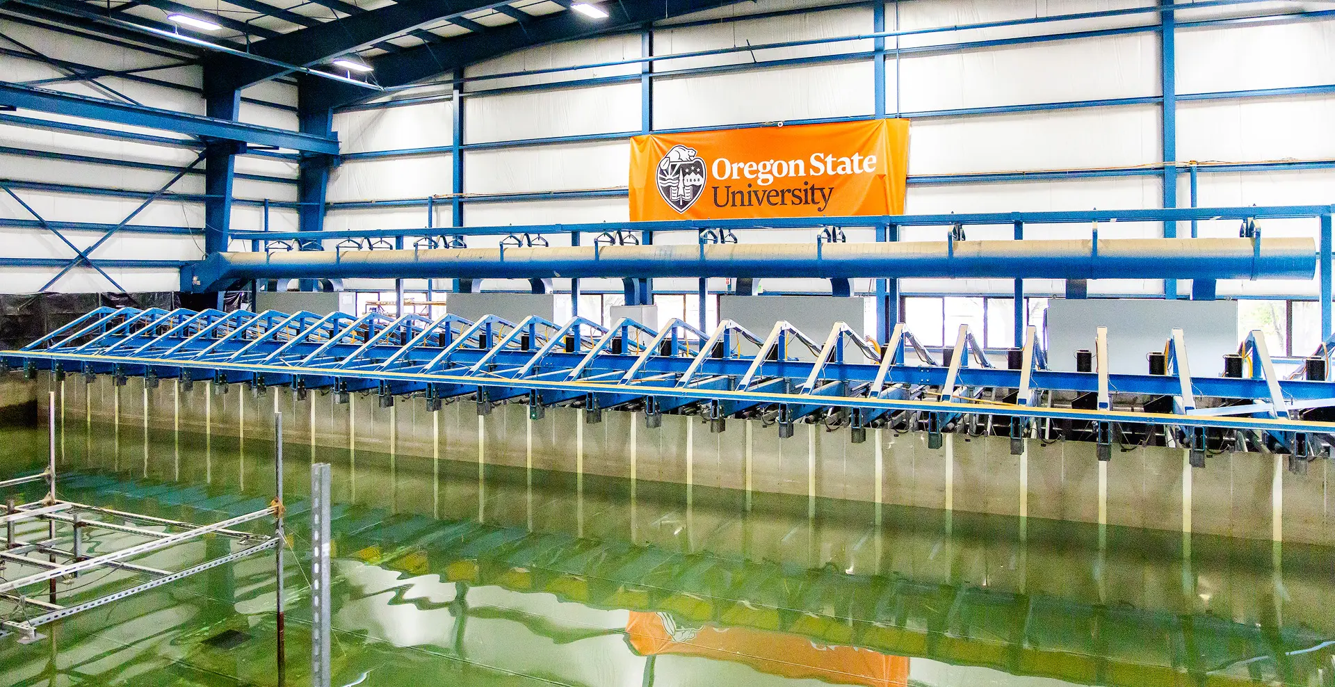 Basin facilities at the Wave Lab