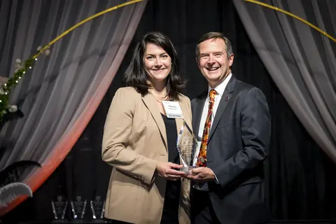 Mandy Michalsen recieving award from Scott Ashford.
