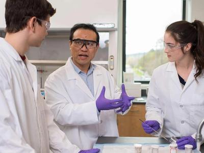 Researchers in a lab.
