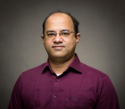 Portrait of Ravi Balasubramanian.